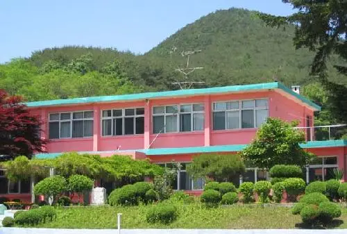 덕적동강수련원 사진 1