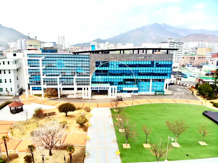 사천시청소년수련관 사진 1