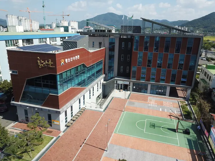 함안군청소년수련관 사진 1