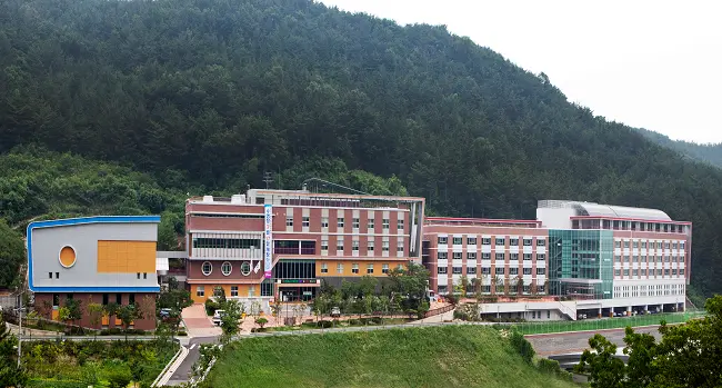 구미시선산청소년수련관 사진 1